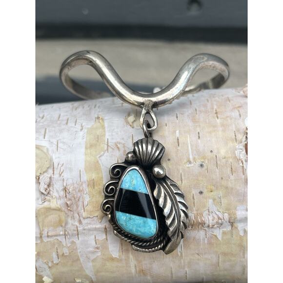 Signed Navajo Sterling Silver Turquoise Onyx Inlay Cuff Bracelet Sweater Drop - Picture 1 of 7